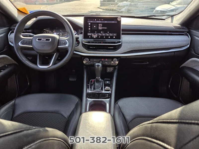 Used 2024 Baltic Gray Metallic Clearcoat JEEP LATITUDE 4X4 image 13