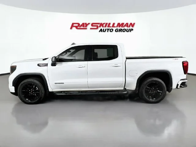 Used 2024 White GMC Elevation image 4