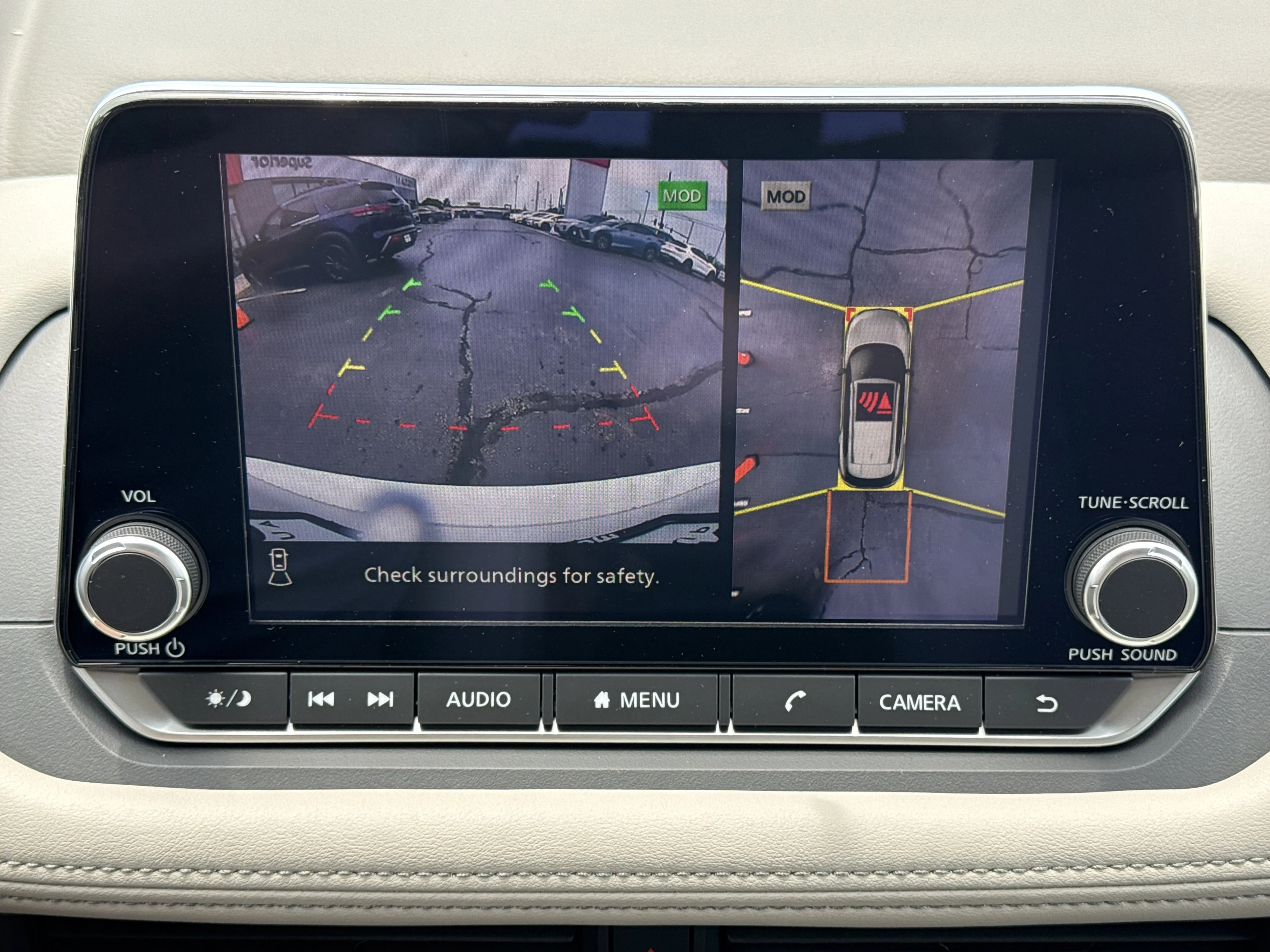New 2026 Everest White Pearl Tricoat Nissan Dark Armor AWD image 8