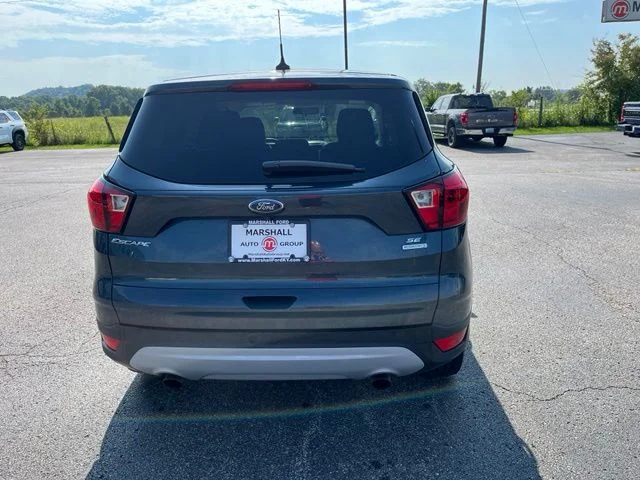Used 2019 Green Ford SE image 4