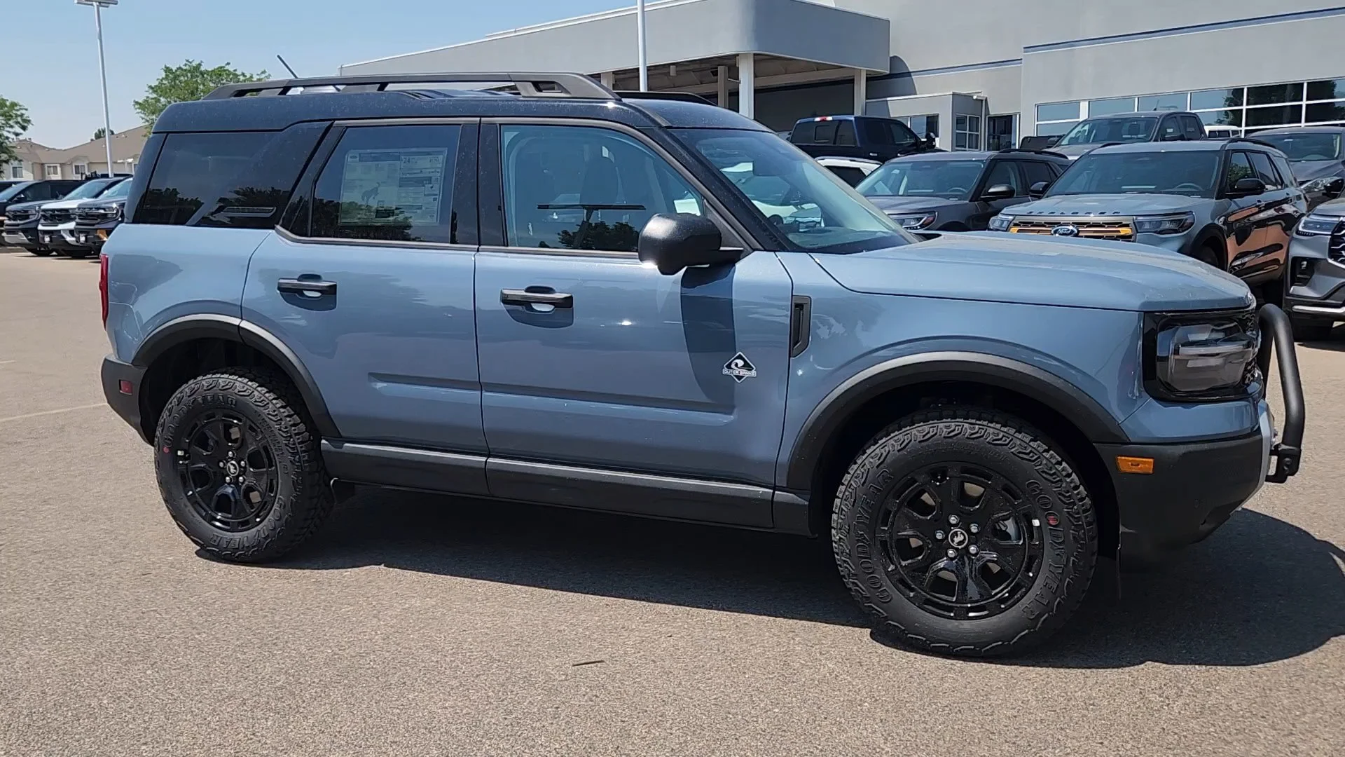New 2026 Azure Gray Metallic Tri-Coat Ford Outer Banks image 13