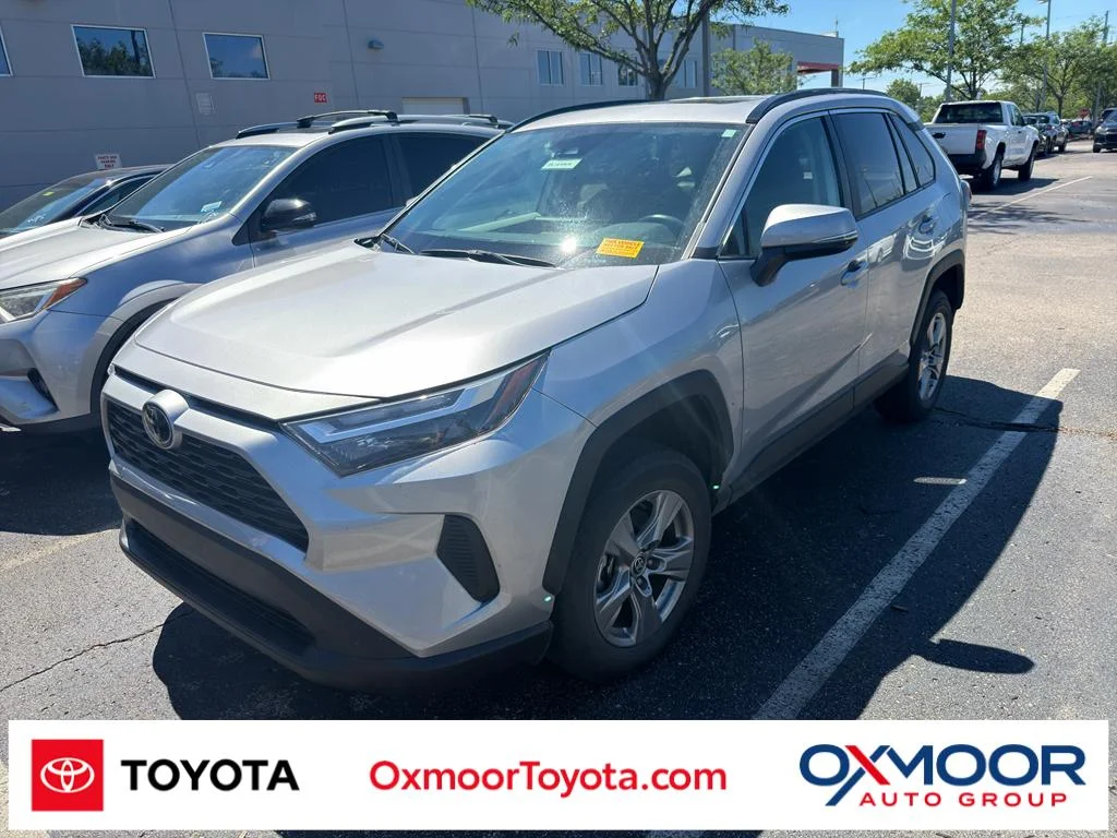 Used 2024 Silver Sky Metallic Toyota XLE image 1