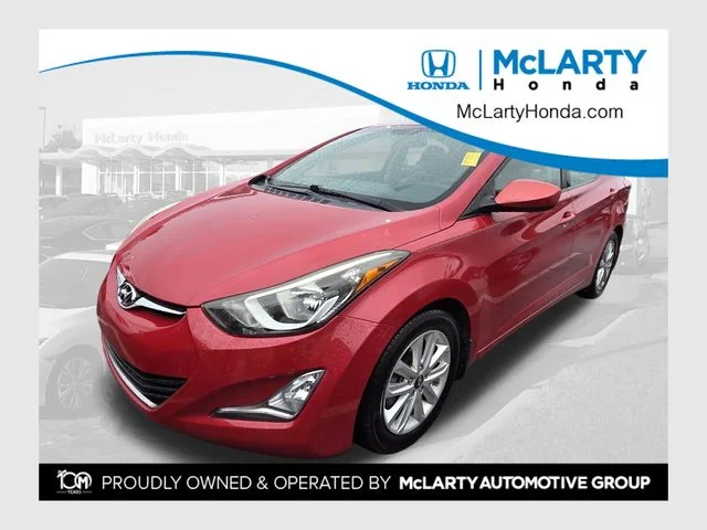Used 2016 Red Hyundai SE image 1