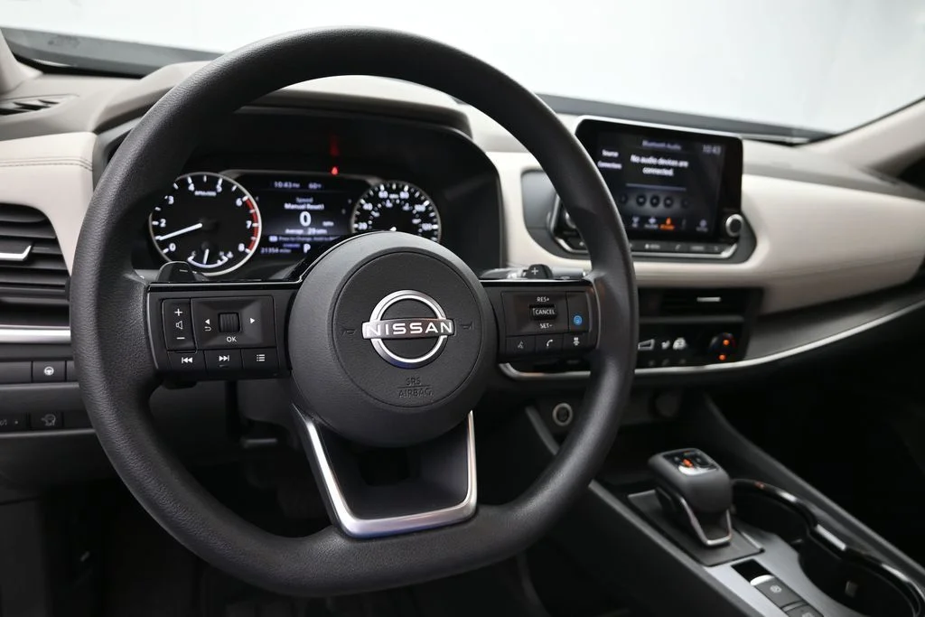 Used 2023 White Nissan SV image 23