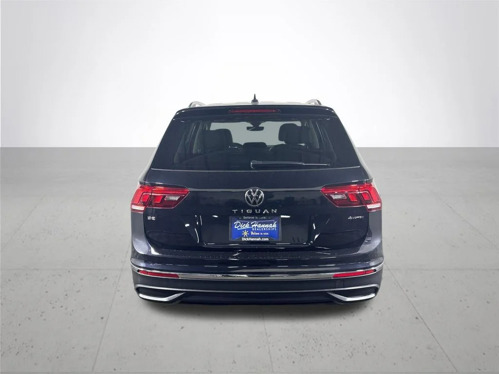 Certified Used 2022 Black Volkswagen 2.0T SE image 8