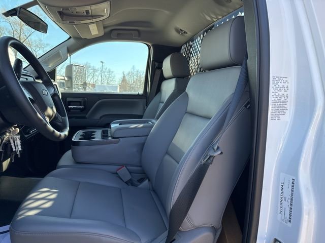 New 2024 Summit White Chevrolet Work Truck image 14