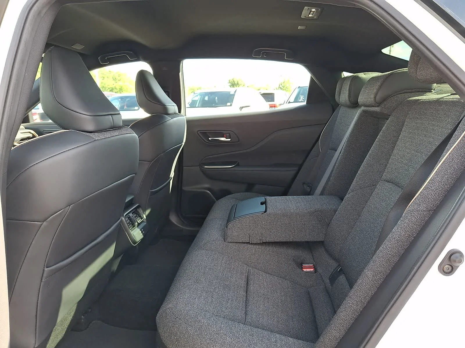 Certified Used 2023 Oxygen White Toyota XLE image 12