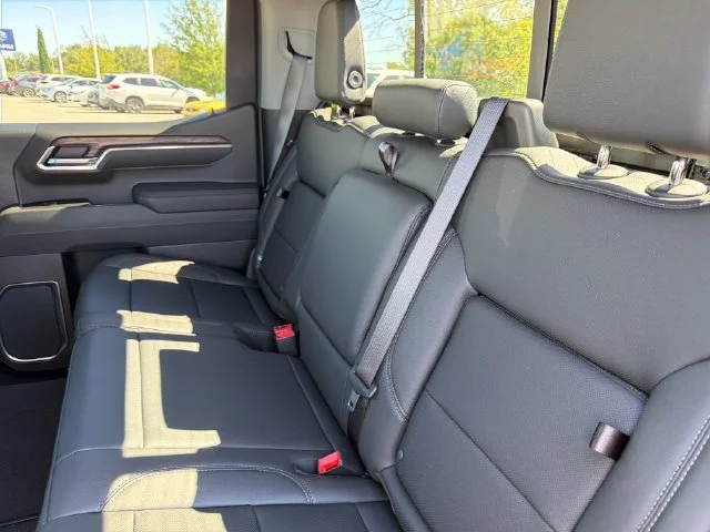 New 2026 Onyx Black GMC SLT image 21