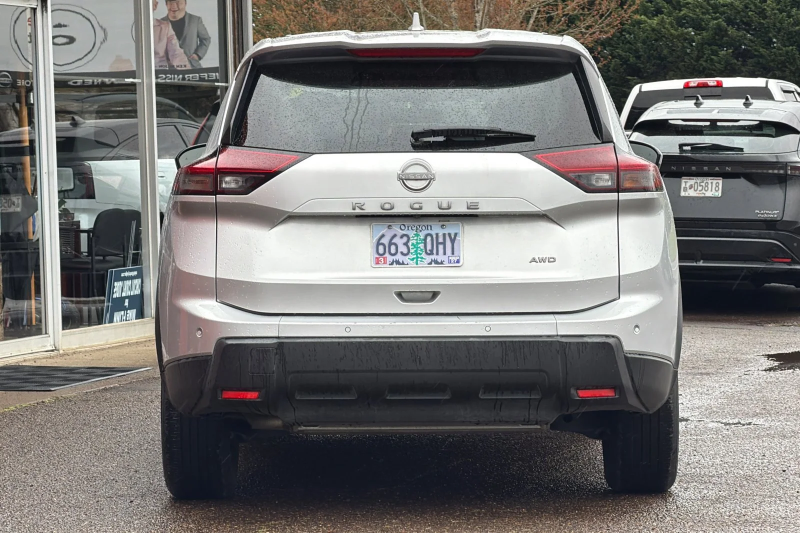 Used 2025 Brilliant Silver Metallic Nissan SV image 5