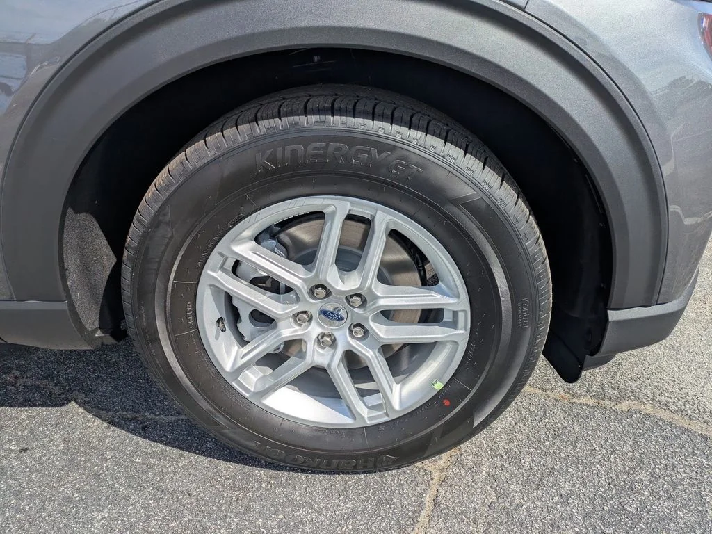 New 2026 Carbonized Gray Metallic Ford Active image 11