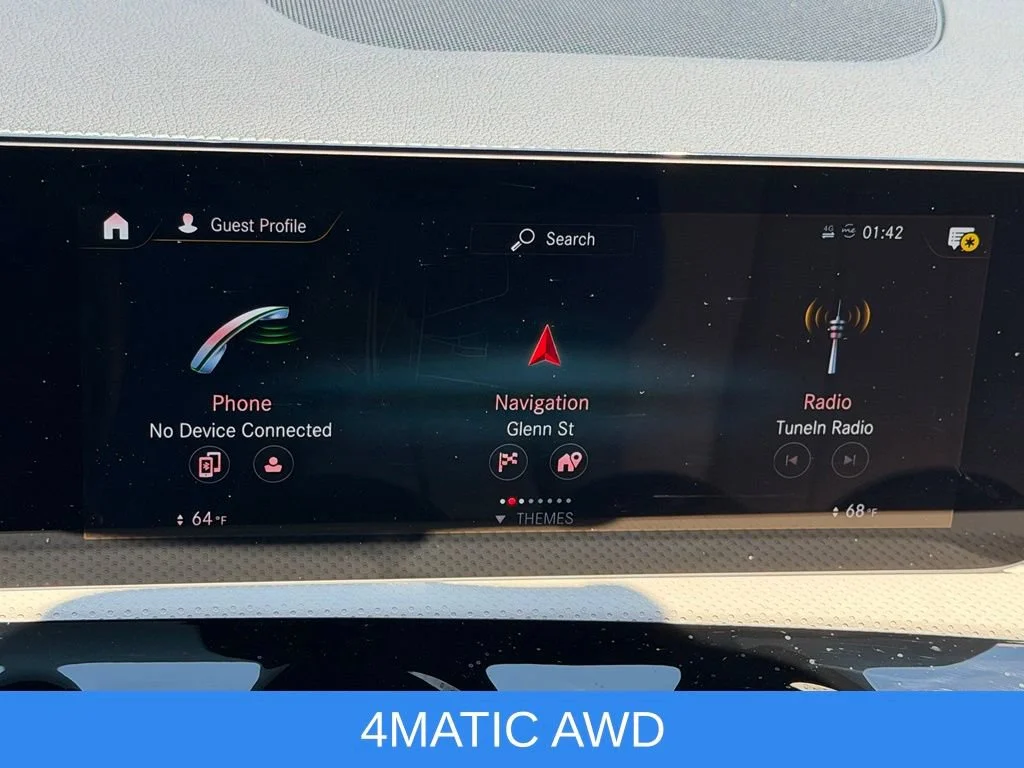 Used 2023 Red Mercedes-Benz 4MATIC® image 8