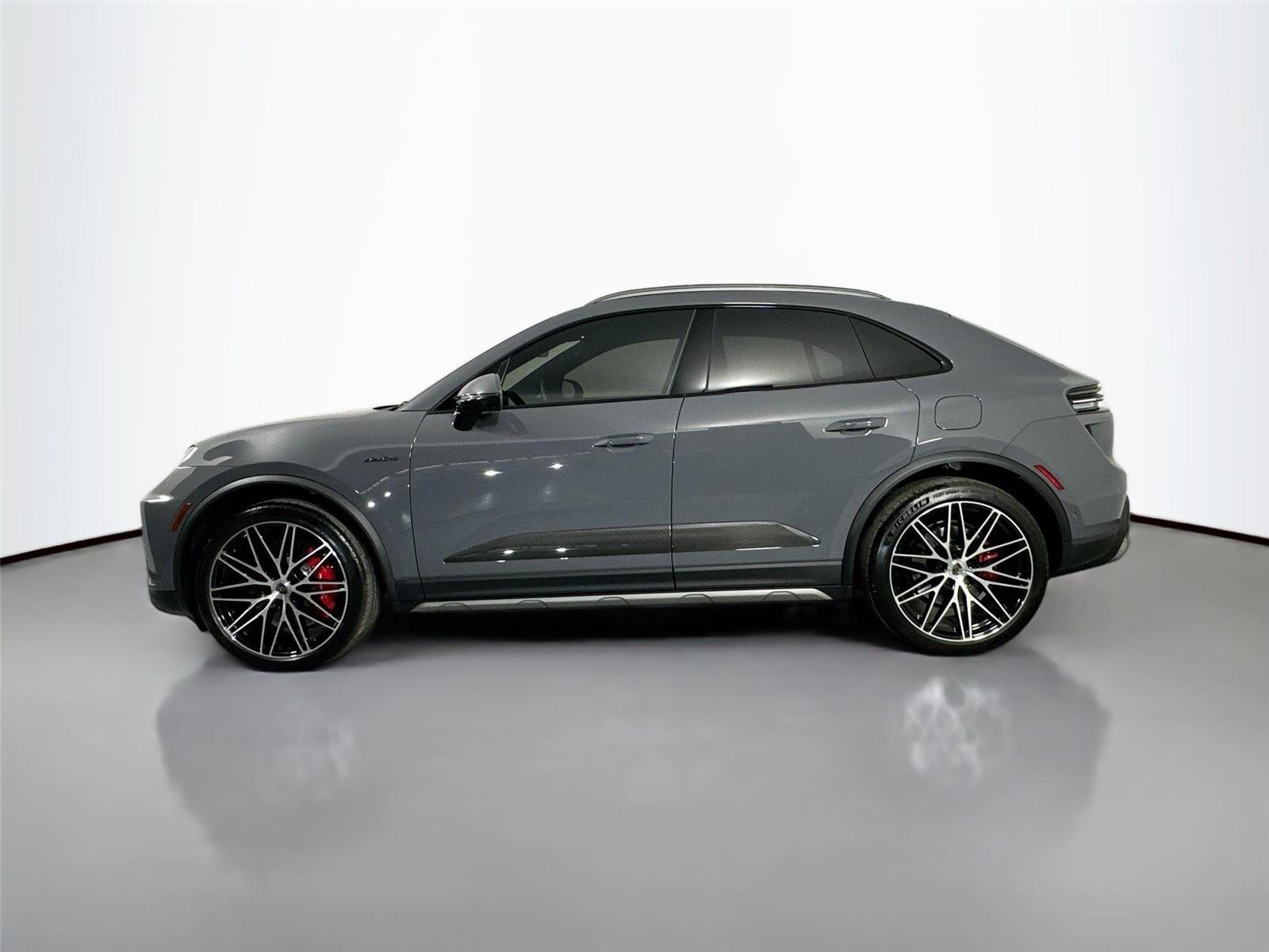Used 2025 Slate Grey Neo Porsche Turbo image 2