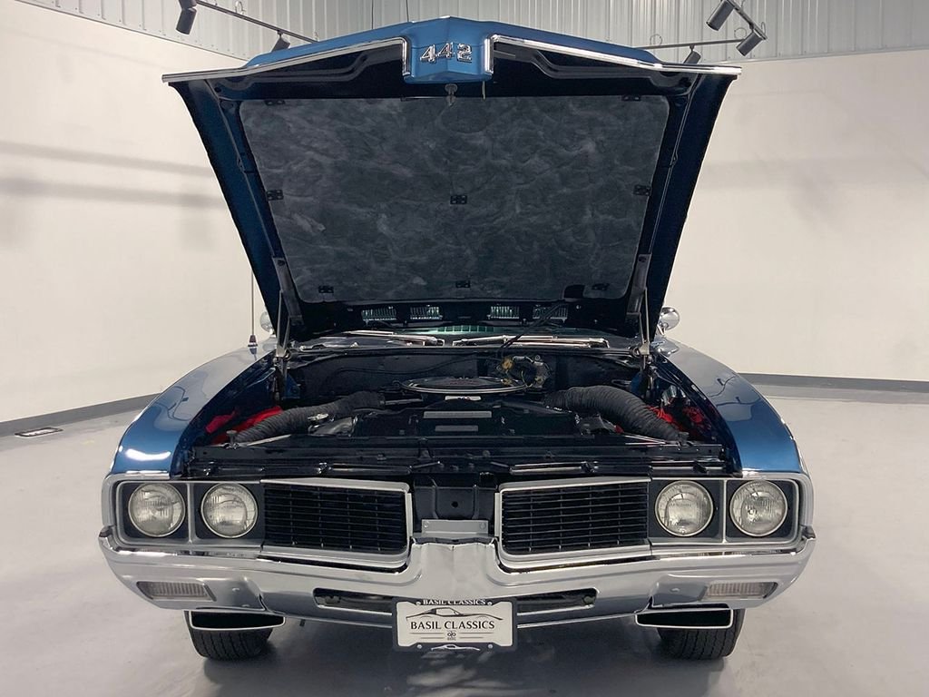 Used 1969  Oldsmobile  image 38