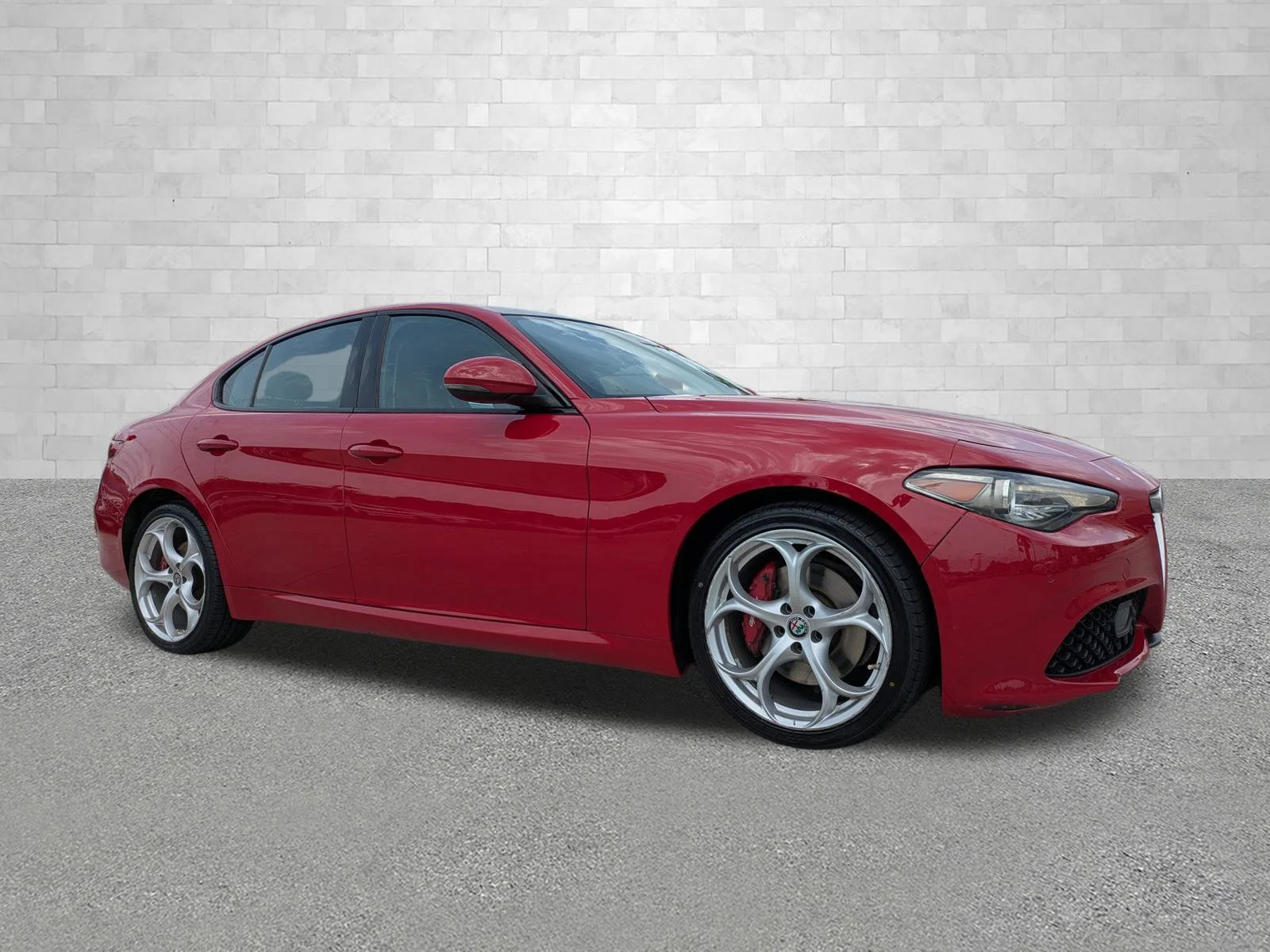 2018 Alfa Romeo Giulia 2.0 Ti Sport Auto AWD's photo