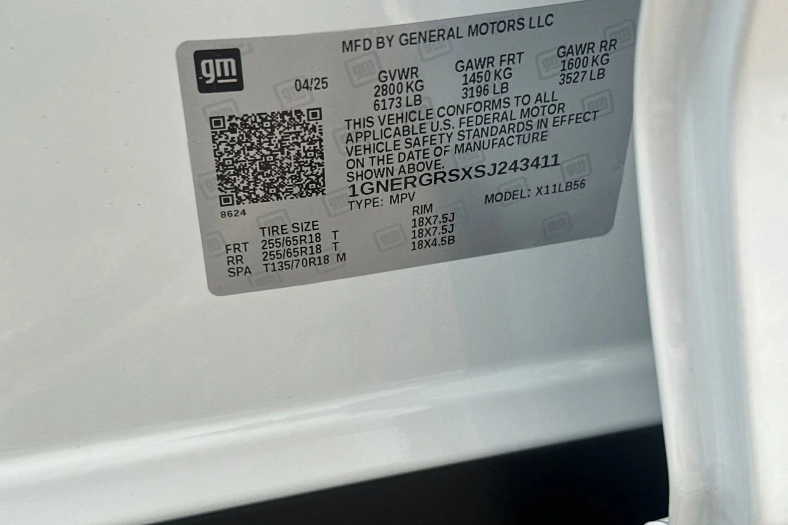 2025 Chevrolet Traverse LT - Photo 36