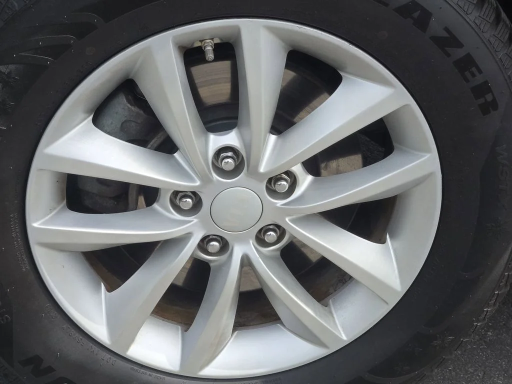 Used 2017 Red Kia LX image 43