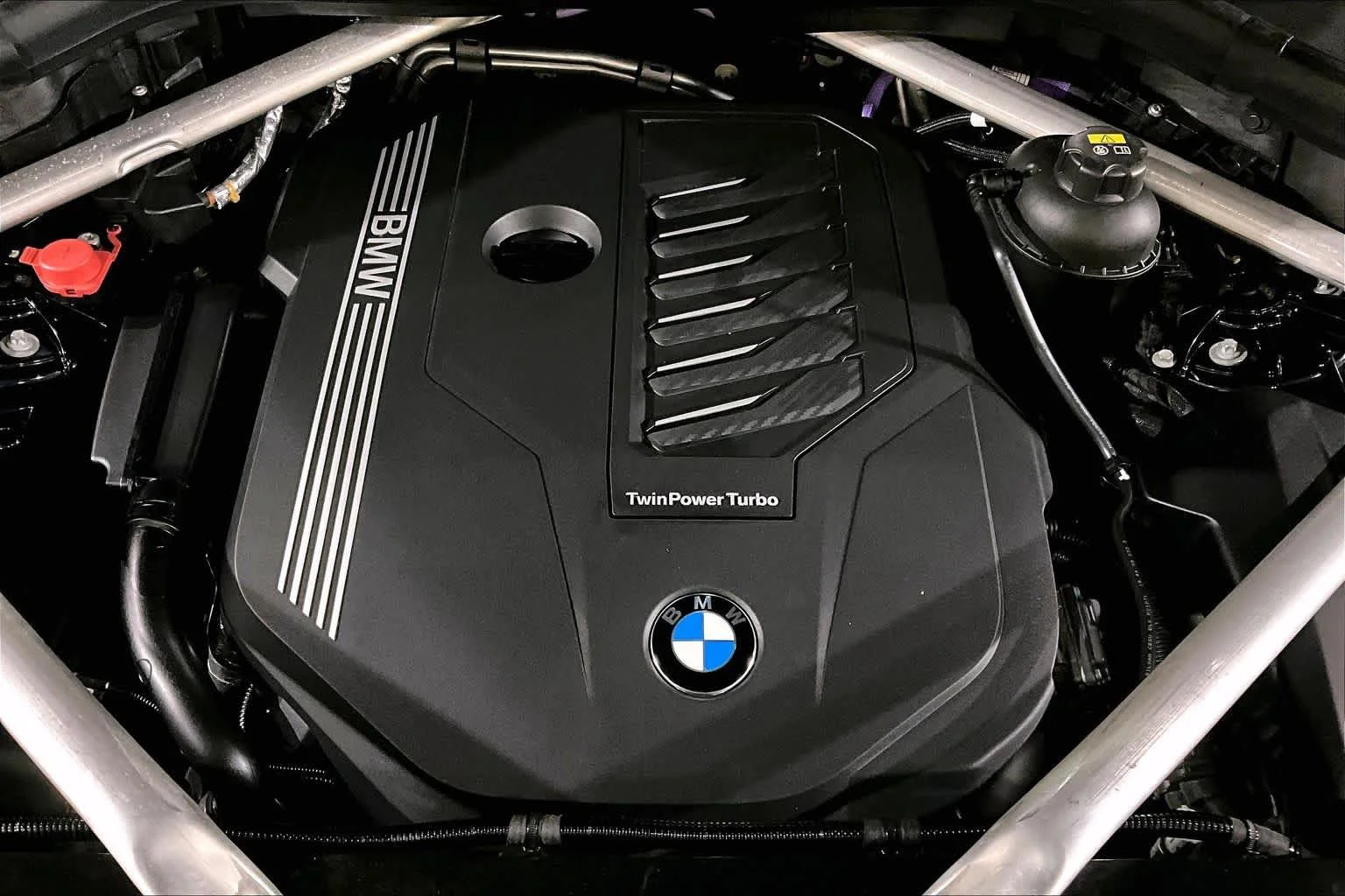 Used 2023 Carbon Black Metallic BMW xDrive40i image 30