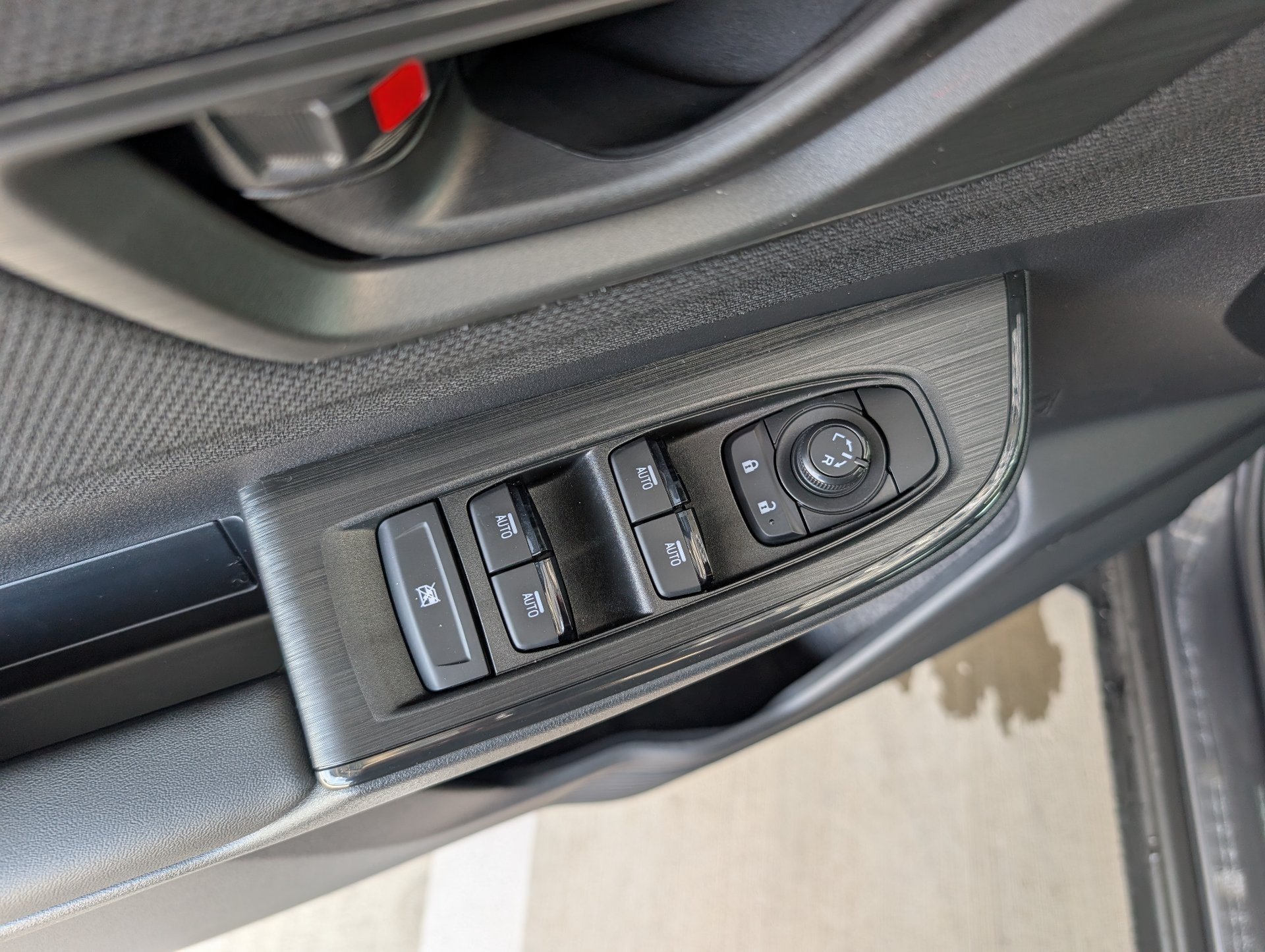New 2026 MAGNETITE GRAY METALLIC Subaru Premium image 22