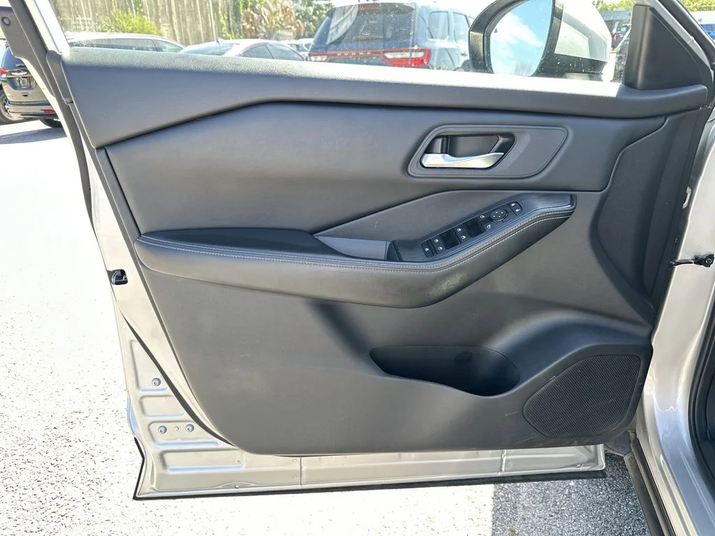 Used 2024 Brilliant Silver Metallic Nissan SV image 16