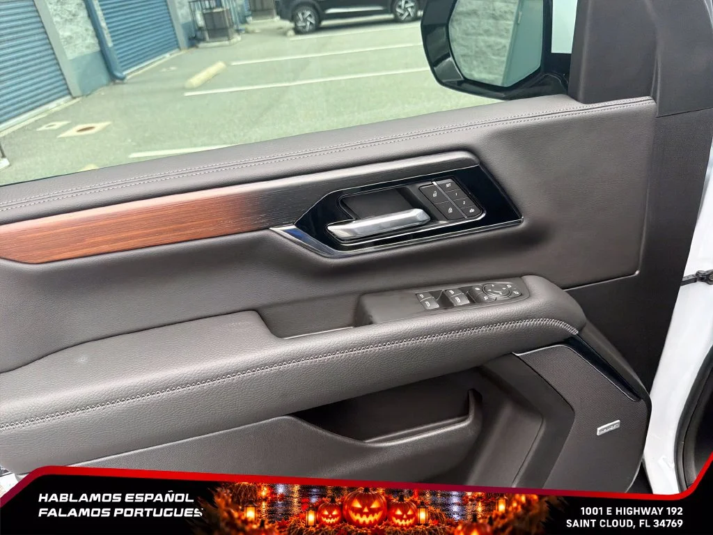 2026 GMC Yukon Denali - Photo 13