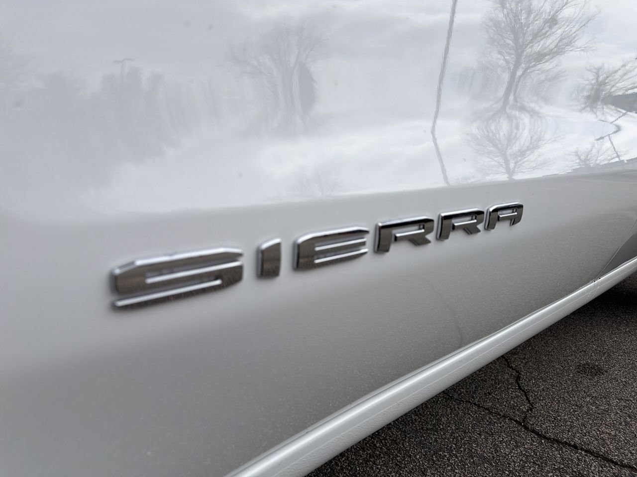 New 2026 Summit White GMC SLE image 27