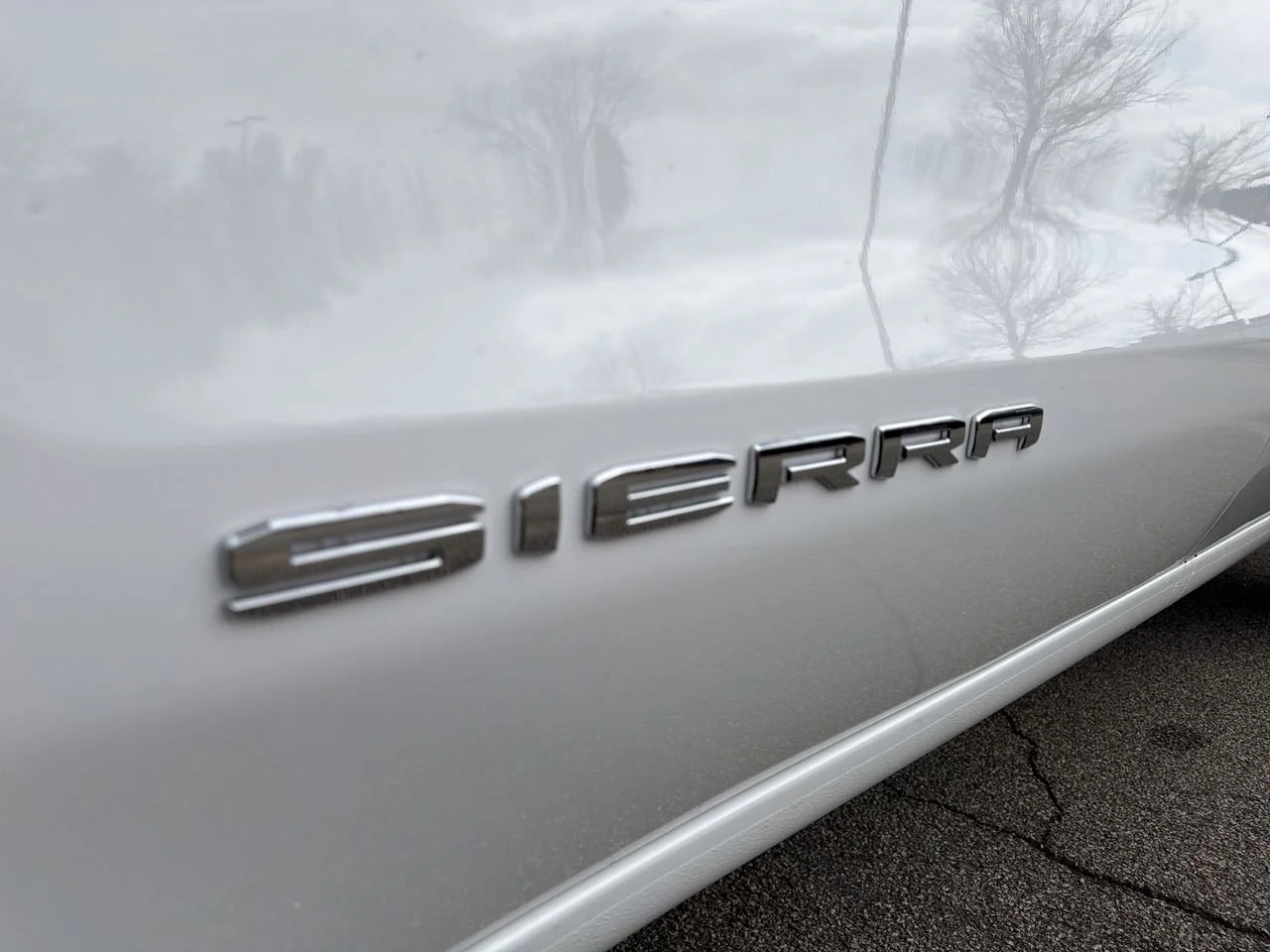 New 2026 Summit White GMC SLE image 27