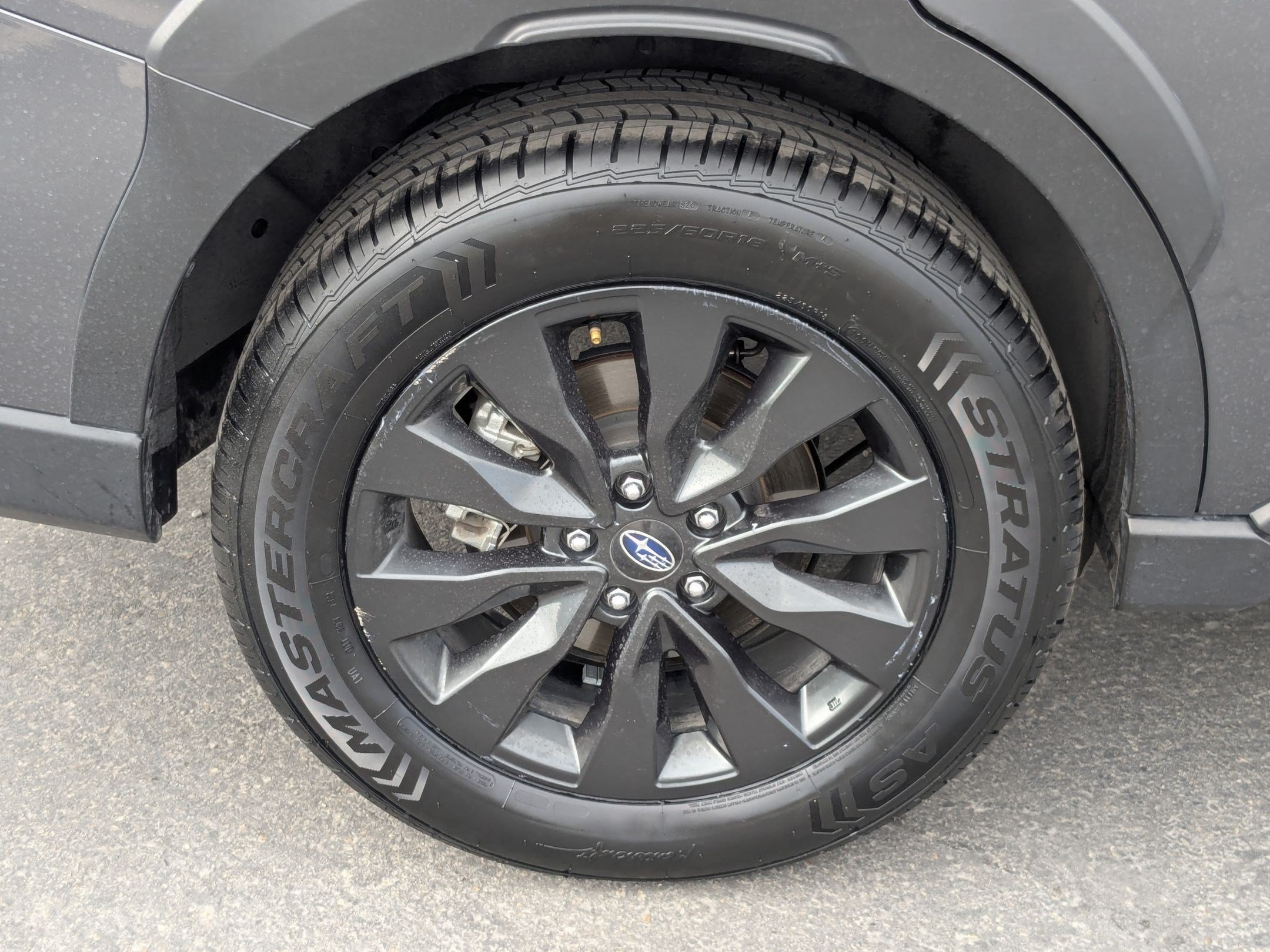 Used 2024 Magnetite Gray Metallic Subaru Onyx Edition image 13
