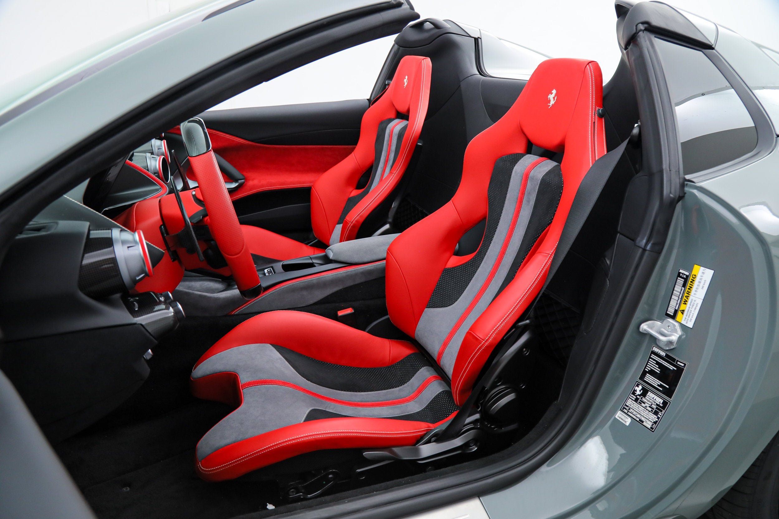 Certified Used 2022 Grigio Medio Ferrari  image 4