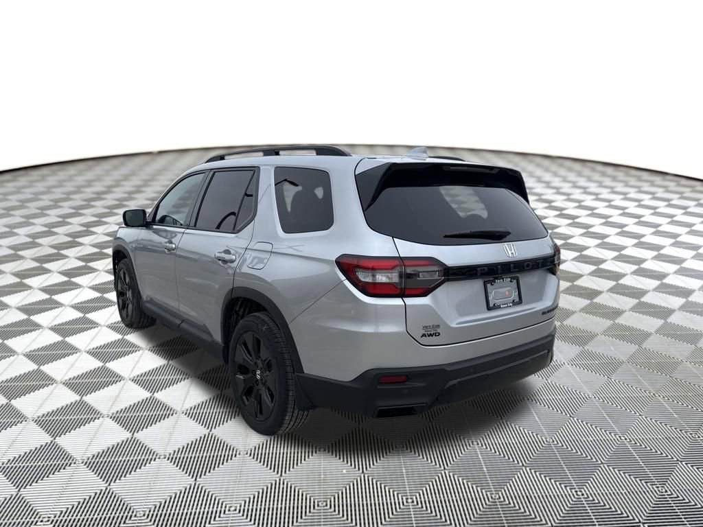 New 2026 Solar Silver Metallic Honda Black Edition image 3
