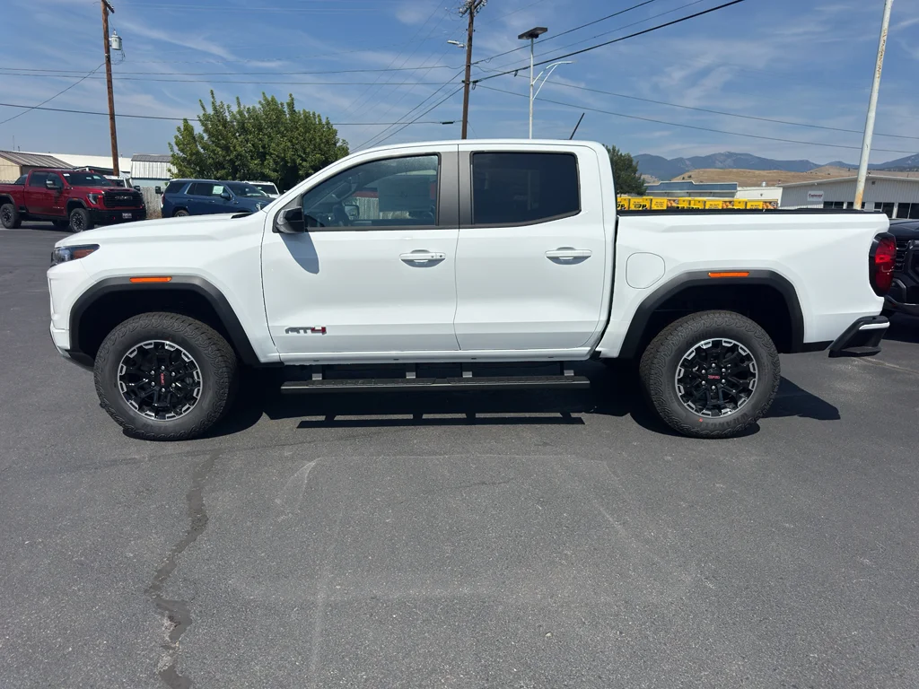 2026 GMC Canyon
