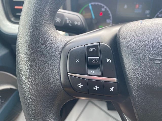 Used 2024 Iconic Silver Metallic Ford XLT image 18