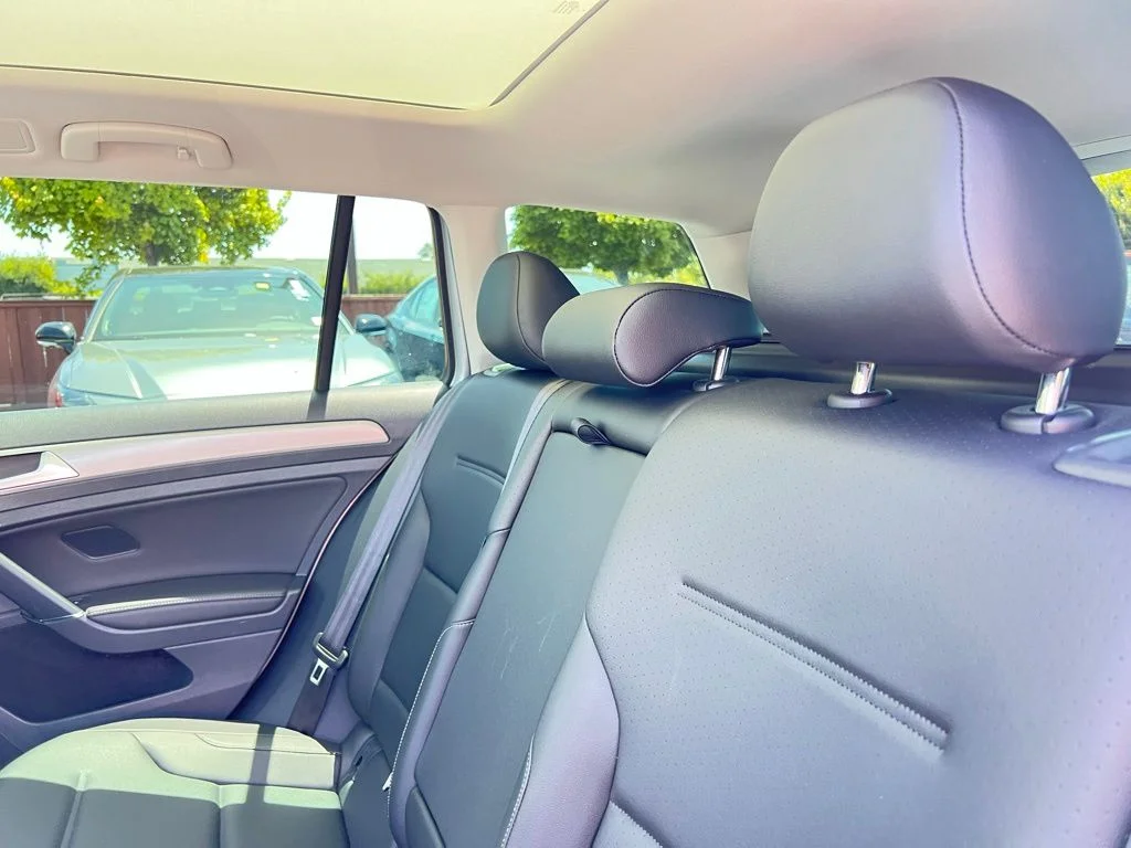 Used 2017 White Volkswagen S image 19