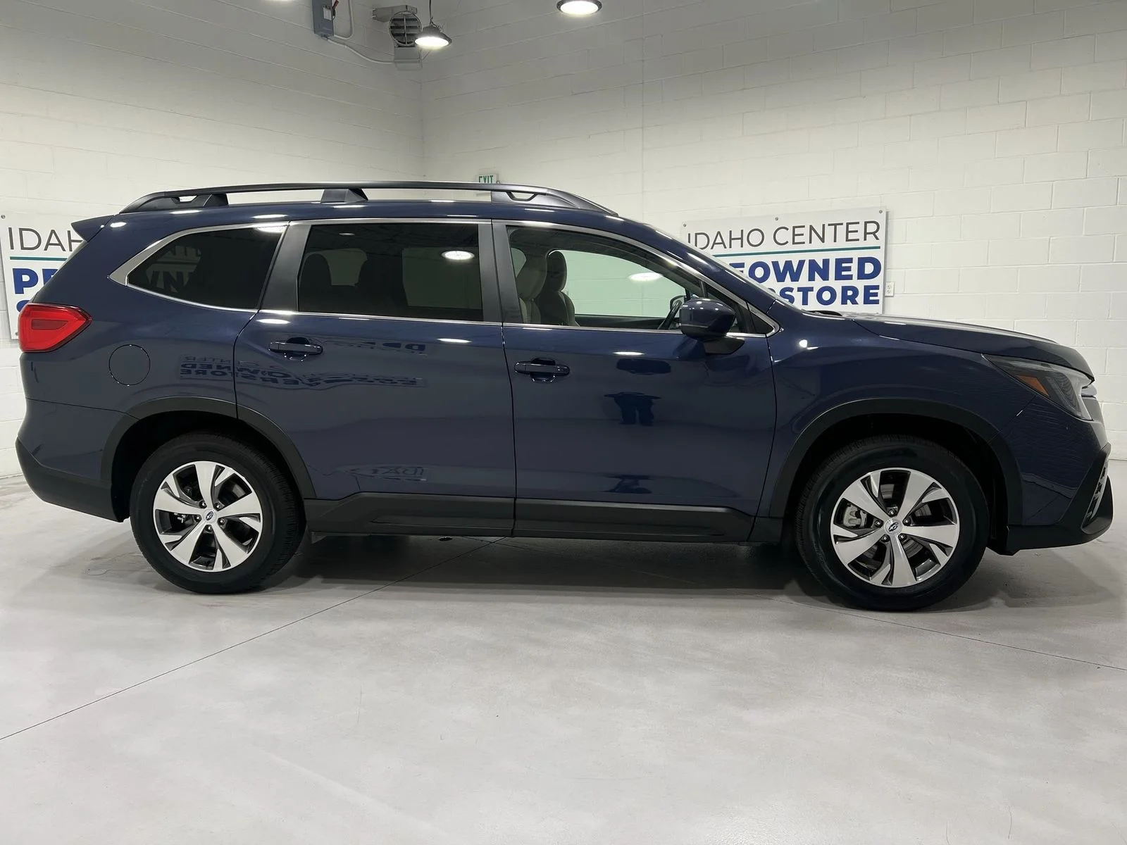 2025 Subaru Ascent Premium - Photo 9