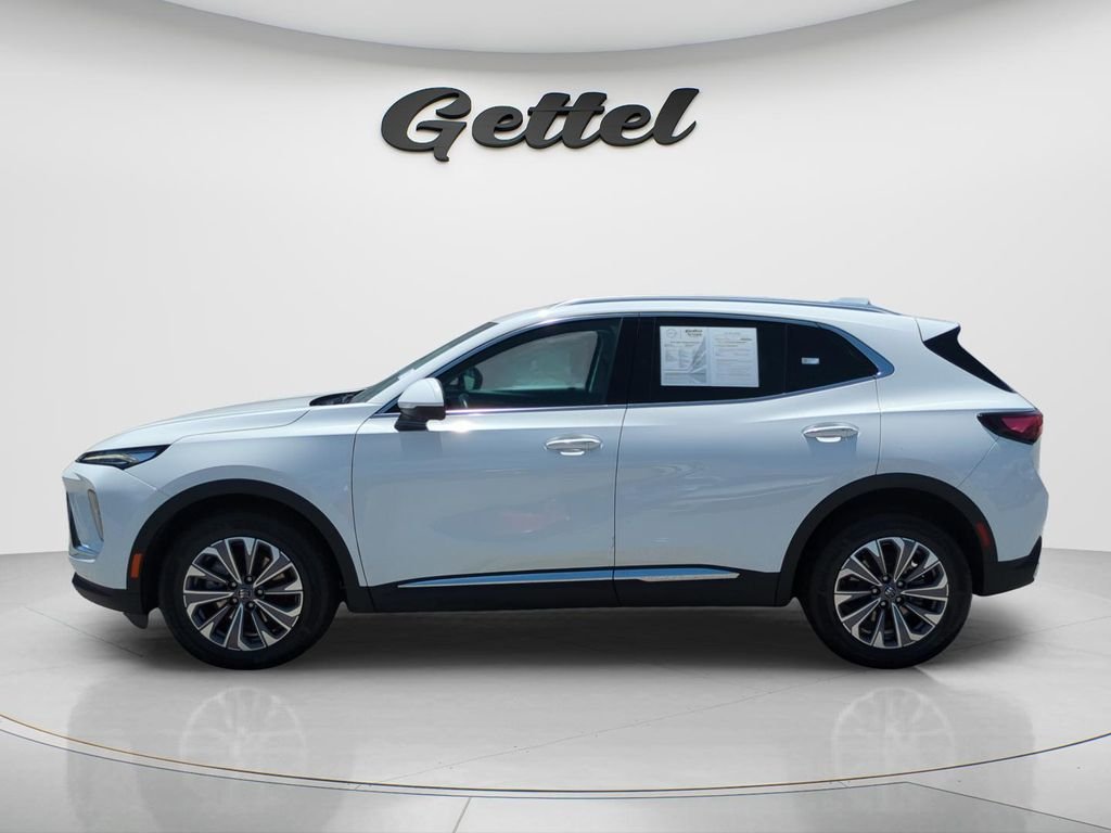 Used 2025 White Buick Preferred image 8