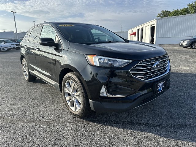 2024 Ford Edge Titanium - Photo 18