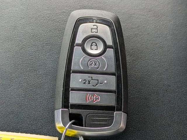 Used 2021 Blue Metallic Ford Limited image 31