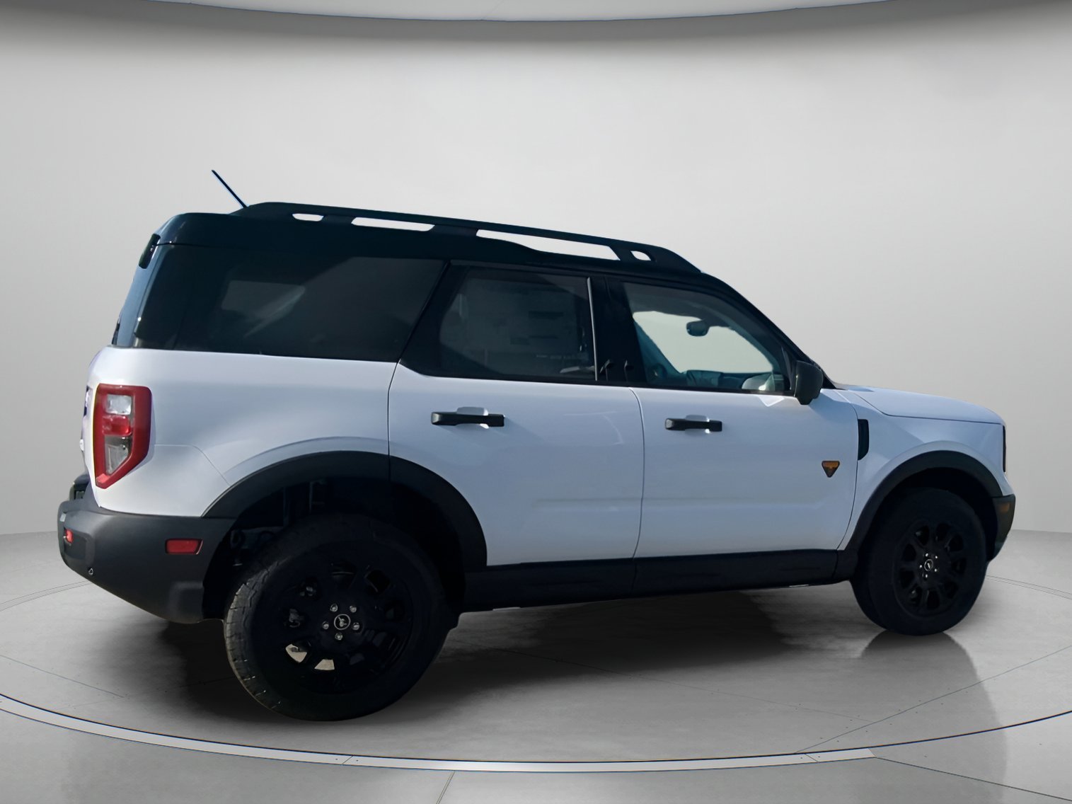 New 2026 Oxford White Ford Badlands® image 27