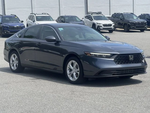 Used 2023  Honda LX image 15