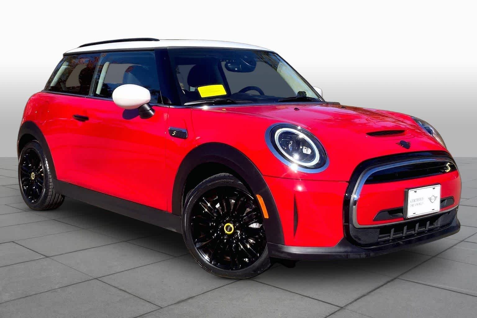 Certified 2024 MINI Hardtop 2 Door SE with VIN WMW13DJ01R2V10132 for sale in Rockland, MA