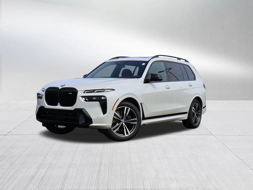 2026 BMW X7 M60i's photo