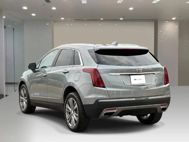 Certified Used 2025 Silver Cadillac Premium Luxury image 4