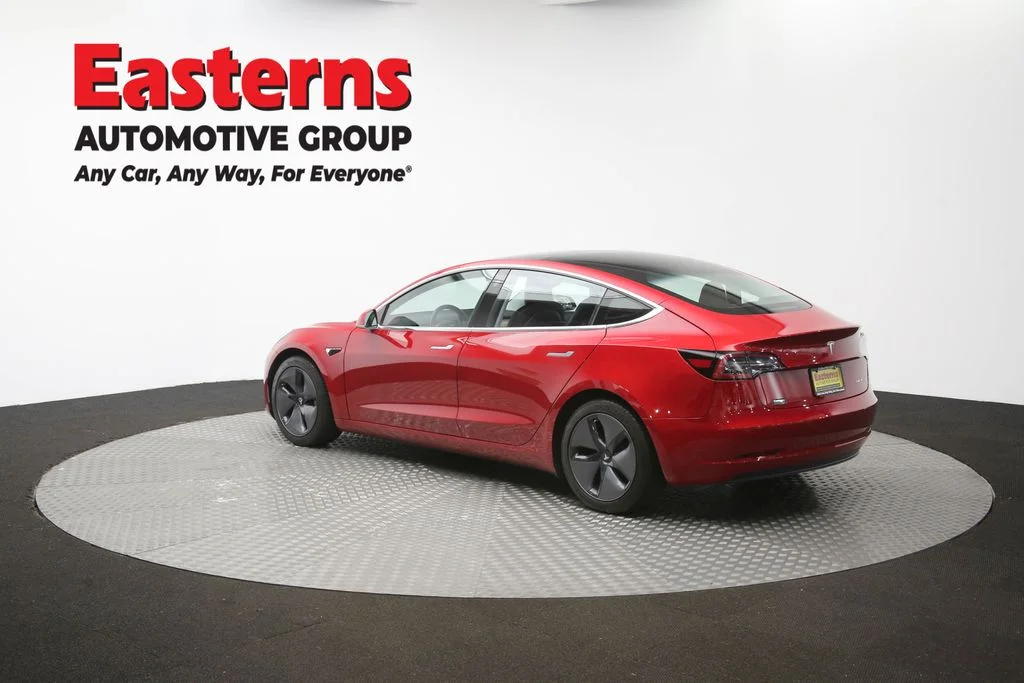 Used 2018 Red Tesla Long Range image 58