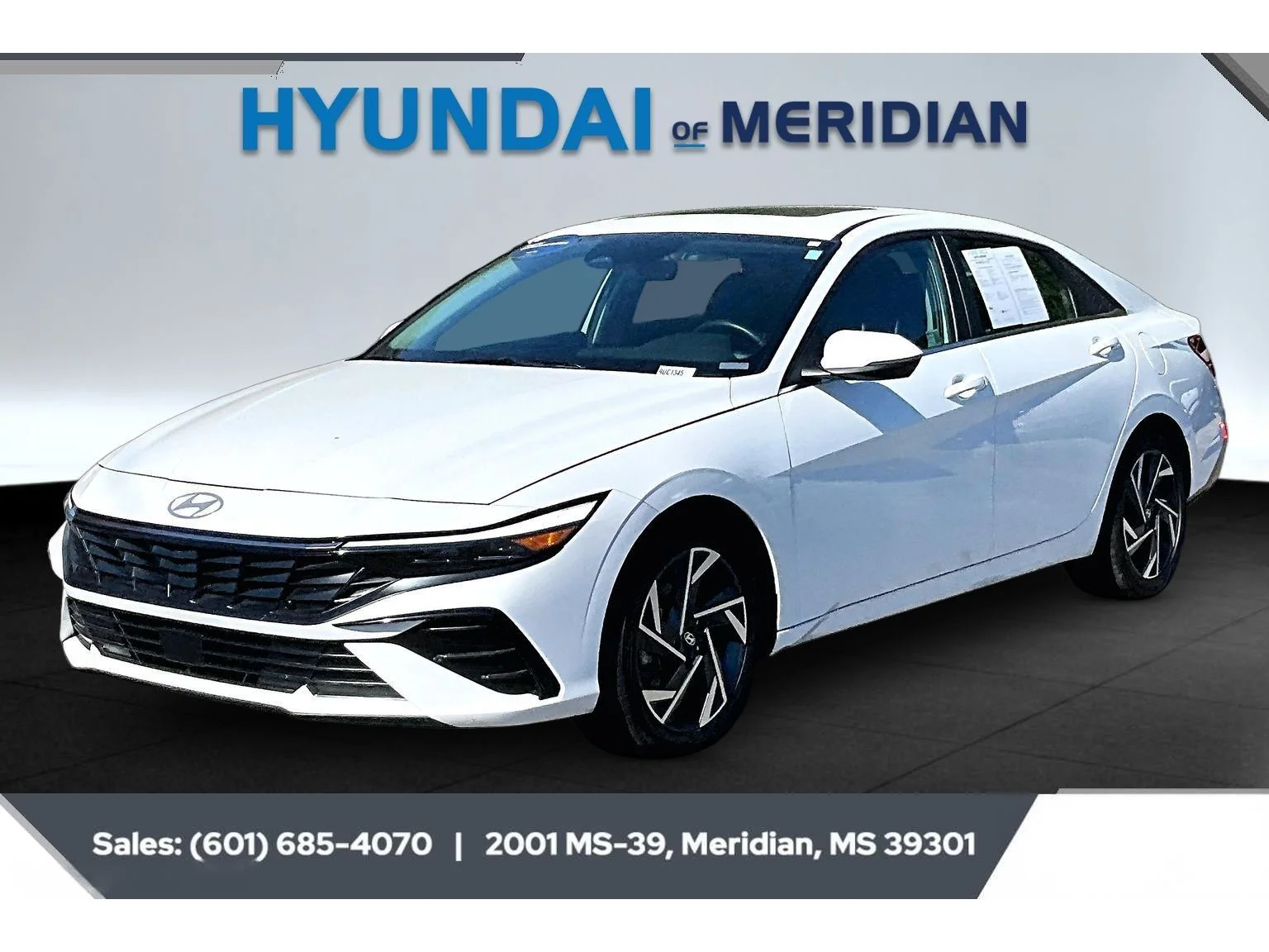 Used 2025 SERENITY WHITE Hyundai Limited image 10