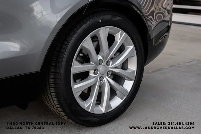 Used 2026 Eiger Grey Metallic Land Rover Gemini Edition image 54