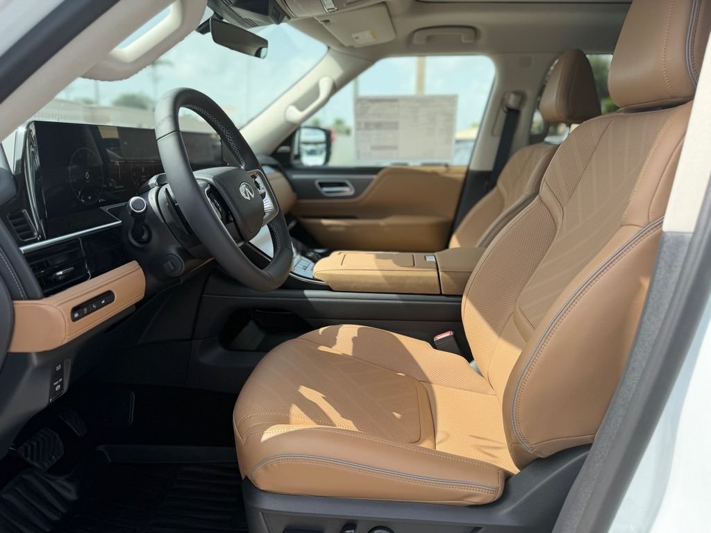 New 2027 RADIANT WHITE INFINITI Luxe 4WD image 12