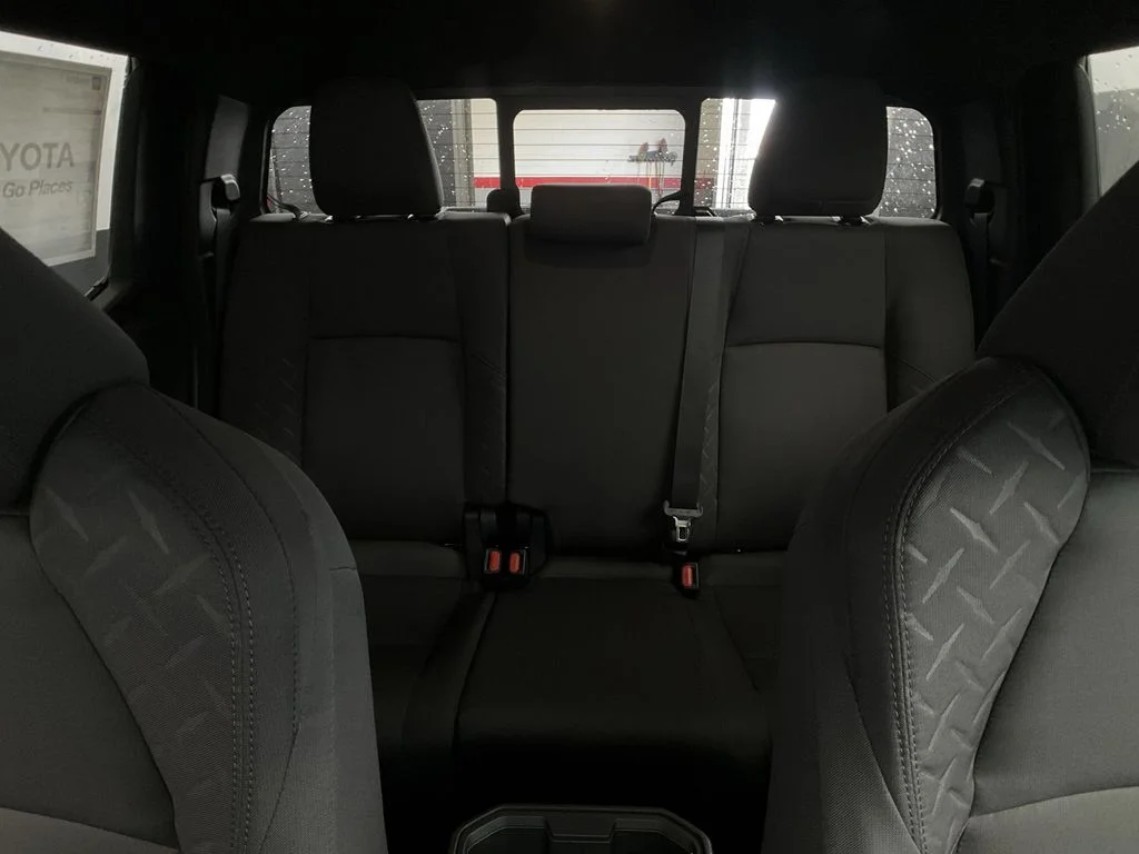 2026 Toyota Tacoma SR5 - Photo 29