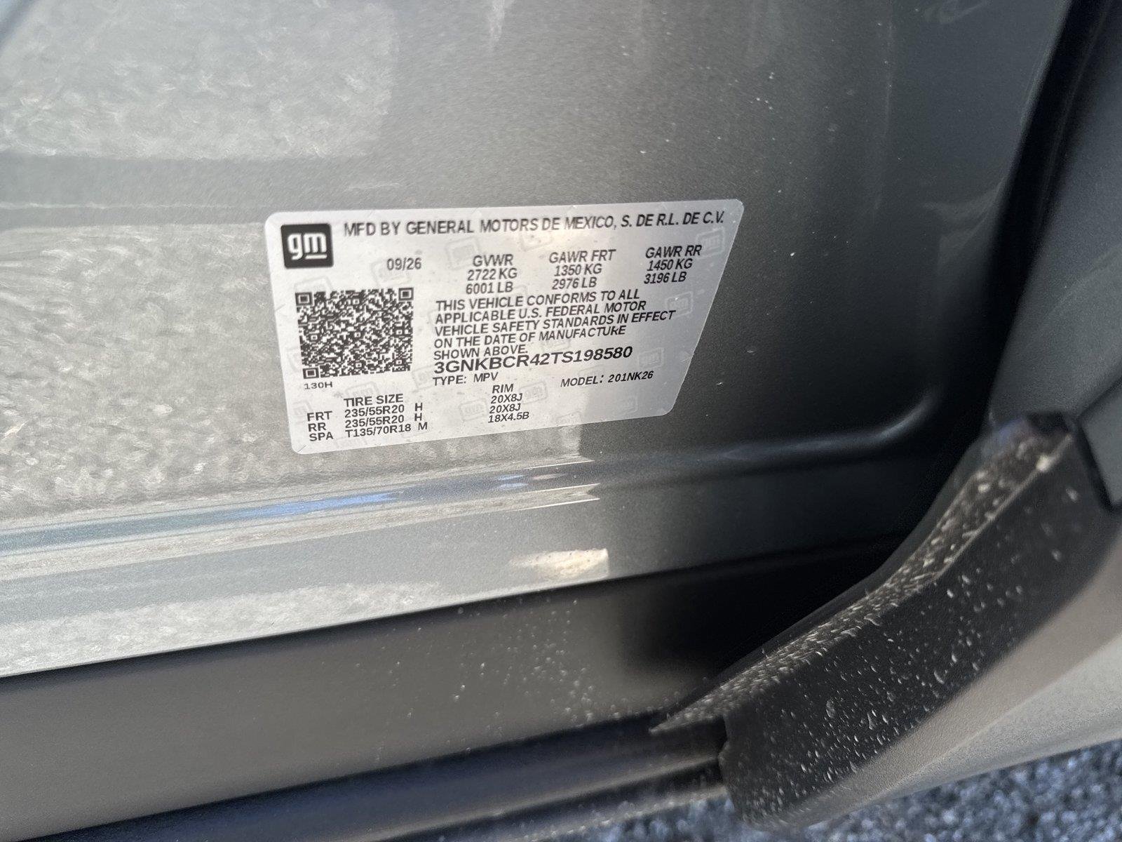 New 2026 Sterling Gray Metallic Chevrolet 2LT image 39