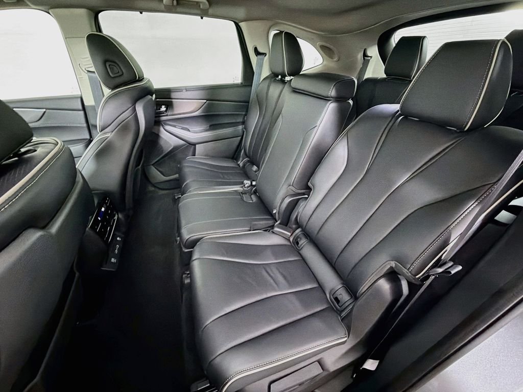 Used 2024 Lunar Silver Metallic Acura Advance image 26