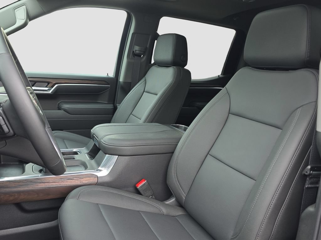 2026 GMC Sierra 1500 SLT - Photo 7