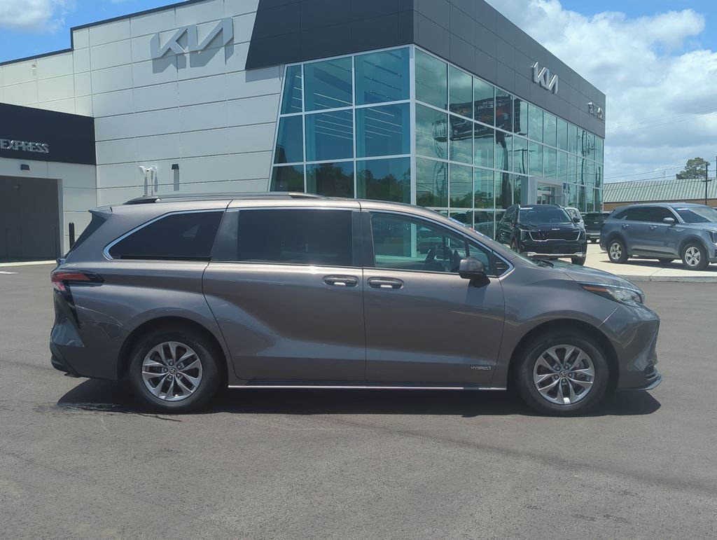 Used 2021 Gray Toyota LE image 8
